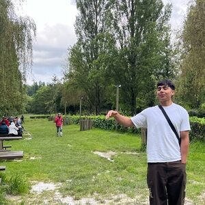 Meet your Posher, Camarillo Alfonso